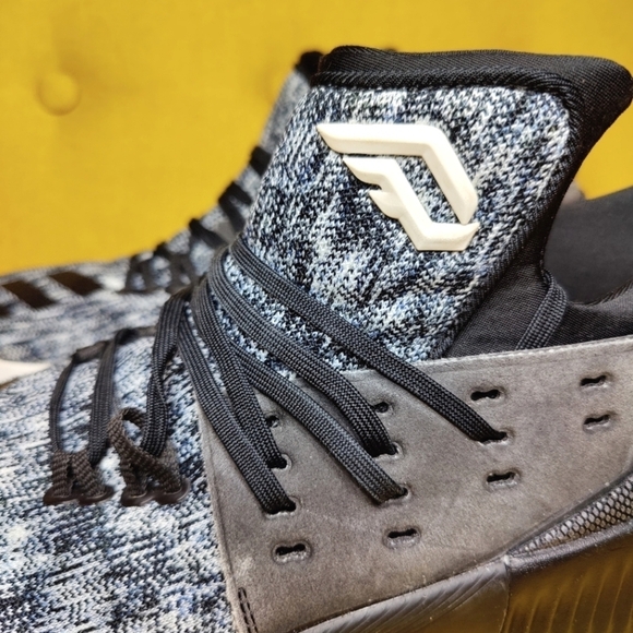 Adidas Dame 3  Basketball Sneakers BY3760 Oreo Men's Shoes Size 11 - Picture 6 of 12